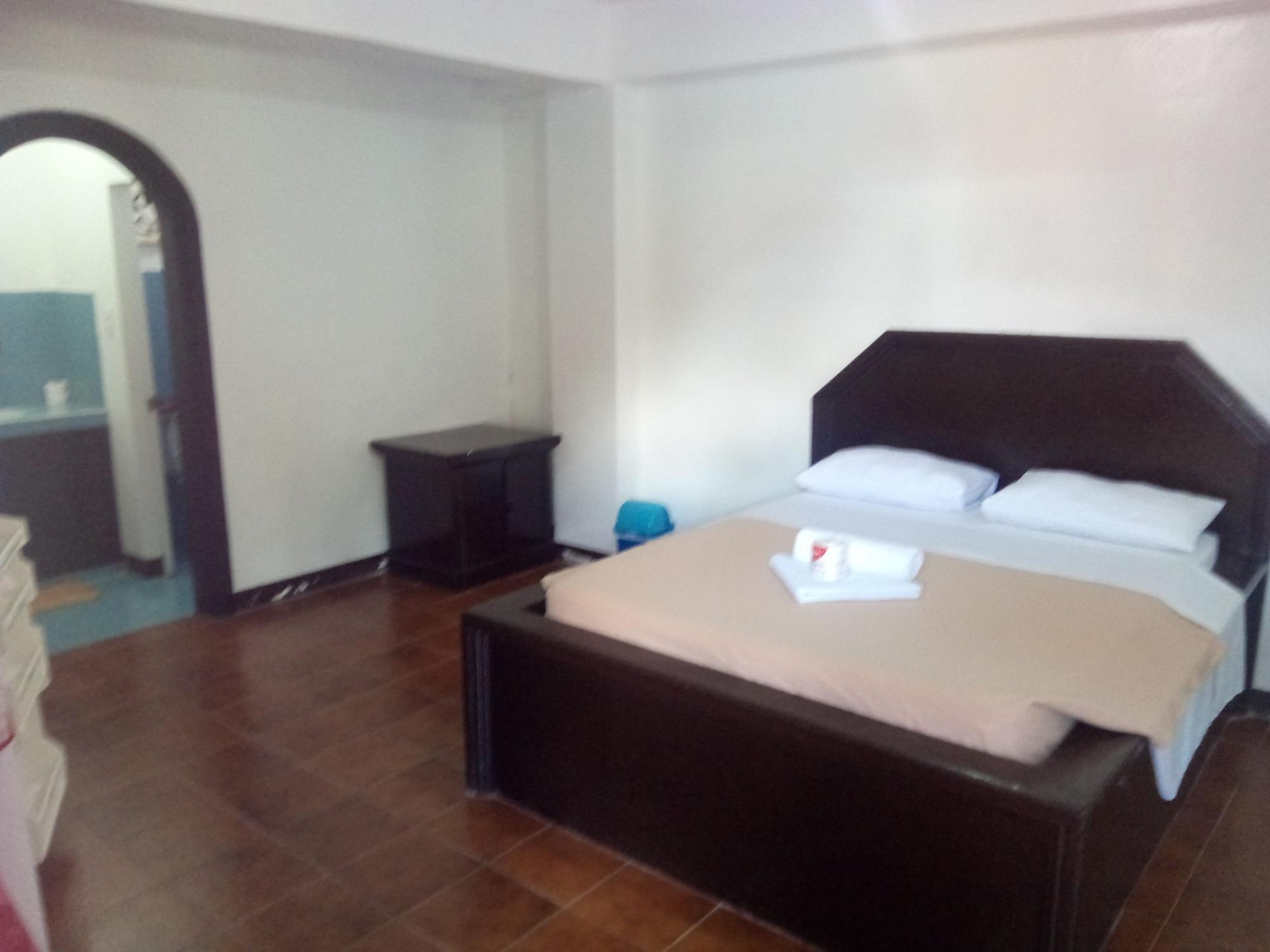 Seashore Beach Resort Puerto Galera Ngoại thất bức ảnh