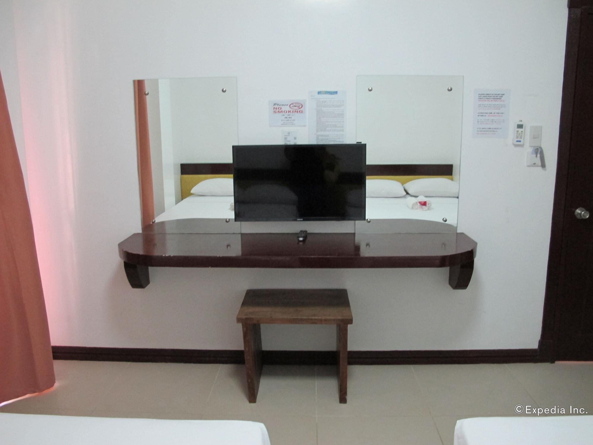 Seashore Beach Resort Puerto Galera Ngoại thất bức ảnh