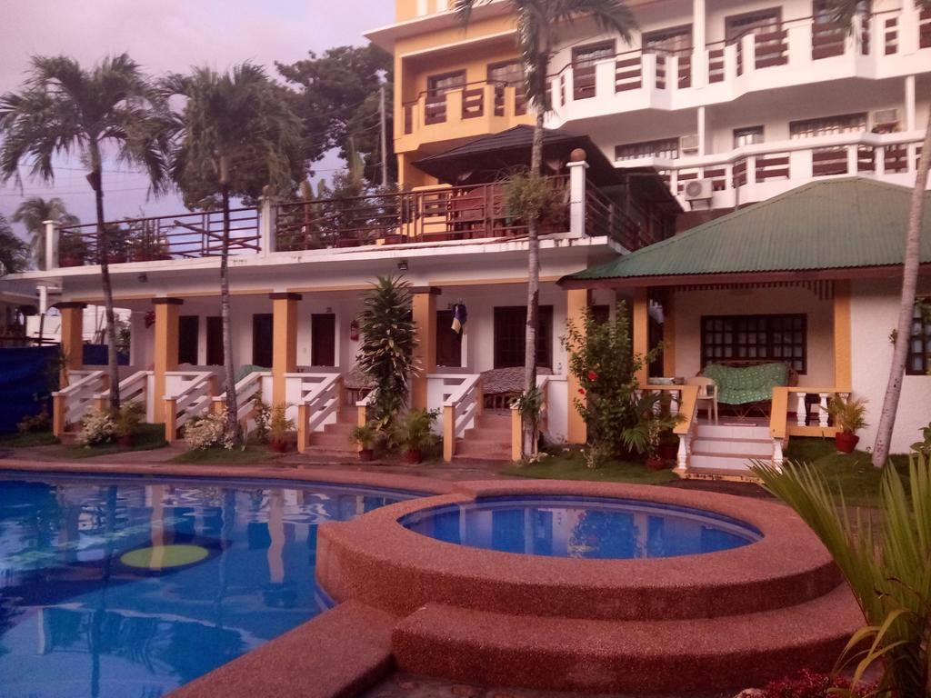 Seashore Beach Resort Puerto Galera Ngoại thất bức ảnh