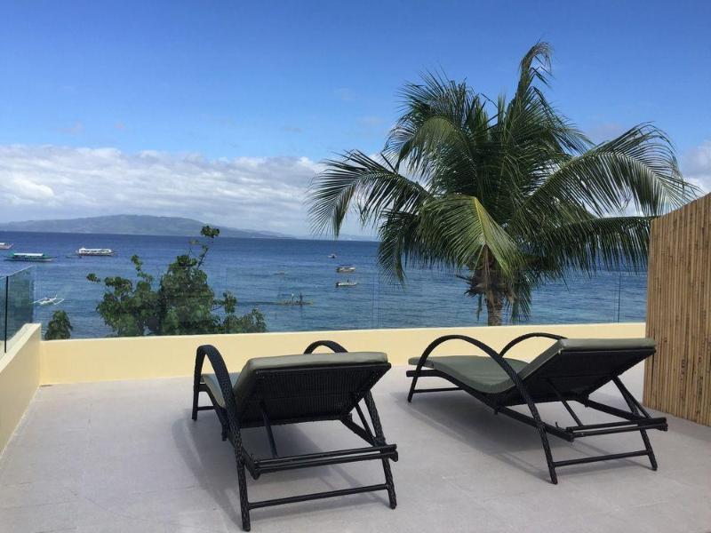 Seashore Beach Resort Puerto Galera Ngoại thất bức ảnh