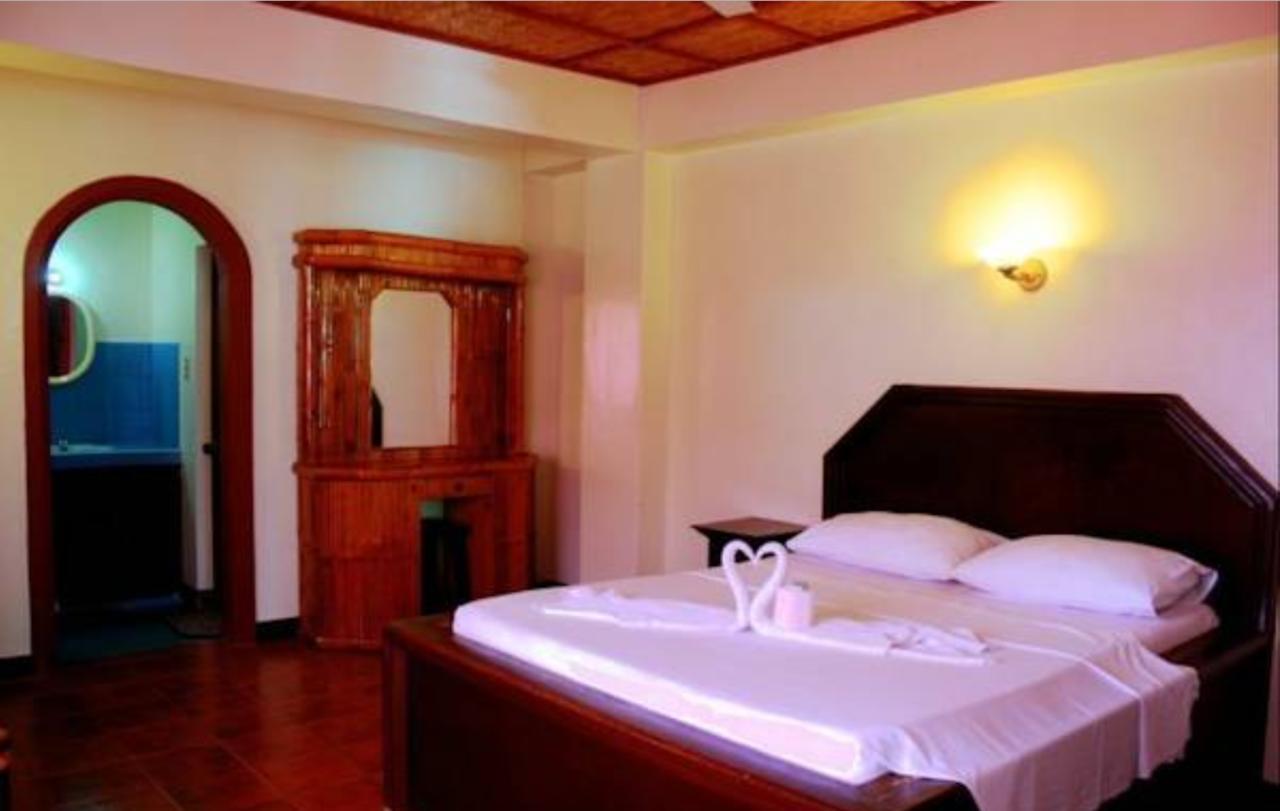 Seashore Beach Resort Puerto Galera Ngoại thất bức ảnh